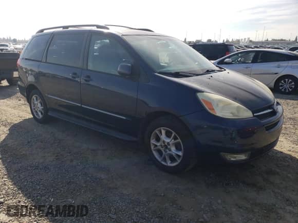 2004 Toyota Sienna XLE z VIN 5TDBA22C84S010562, wystawiony jako Copart lot #89595215 z przebiegiem 211 314 mil mil oraz Czysty tytuł • Clean title. Historia ofert i sprzedaży dostępna na DreamBid. Obrazek 4.