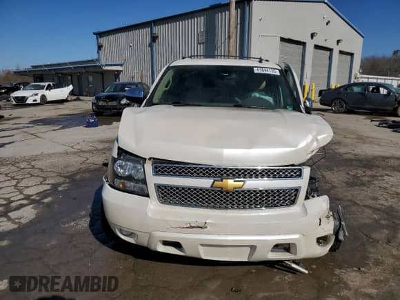2012 Chevrolet Suburban LTZ with VIN 1GNSCKE03CR244351, listed as a Copart auction lot 41844135 with Not provided miles and Salvage title. Bid and sale history available at DreamBid. Image 5.