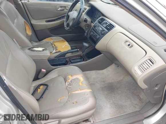 1999 Honda Accord EX with VIN 1HGCG1657XA058310, listed as a IAAI auction lot 43185257 with 208,061 mi miles and . Bid and sale history available at DreamBid. Image 5.