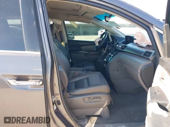 2013 Honda Odyssey Touring с VIN 5FNRL5H93DB075782, выставлен на аукционе IAAI как лот 43380867 с пробегом 190 094 миль миль и . История ставок и продаж доступна на DreamBid. Изображение 5.