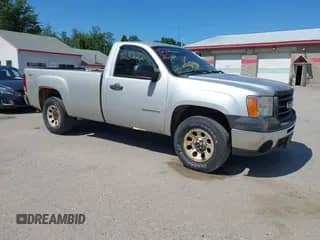 2011 GMC Sierra 1500 Work Truck z VIN 1GTN2TEX9BZ343167, wystawiony jako IAAI lot #42782622 z przebiegiem 88 950 mil mil oraz . Historia ofert i sprzedaży dostępna na DreamBid. Obrazek 1.