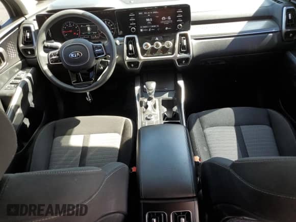 2021 Kia Sorento LX with VIN 5XYRGDLCXMG014679, listed as a Copart auction lot 61257625 with 62,778 mi miles and Clean title. Bid and sale history available at DreamBid. Image 8.