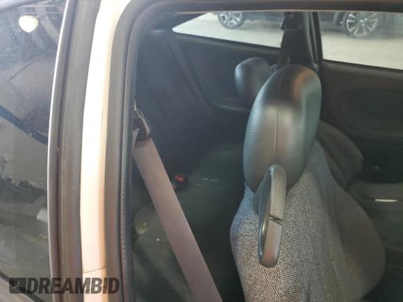 2005 Chevrolet Cavalier с VIN 1G1JC12FX57172885, выставлен на аукционе Copart как лот 55750025 с пробегом 379 583 миль миль и Чистый • Clean title. История ставок и продаж доступна на DreamBid. Изображение 10.