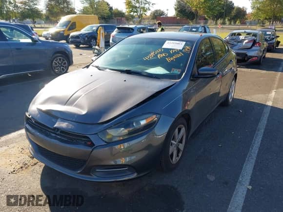 2015 Dodge Dart SXT z VIN 1C3CDFBBXFD405453, wystawiony jako IAAI lot #43395065 z przebiegiem 115 421 mil mil oraz . Historia ofert i sprzedaży dostępna na DreamBid. Obrazek 2.