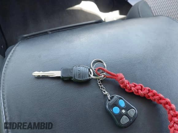 2011 Ram 1500 ST с VIN 1D7RB1CP6BS615777, выставлен на аукционе IAAI как лот 42261118 с пробегом 121 349 миль миль и . История ставок и продаж доступна на DreamBid. Изображение 11.