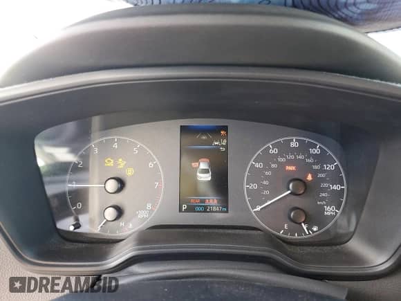 2024 Toyota Corolla LE with VIN 5YFB4MDE4RP137617, listed as a Copart auction lot 86062395 with 21,847 mi miles and Non repairable. Bid and sale history available at DreamBid. Image 9.