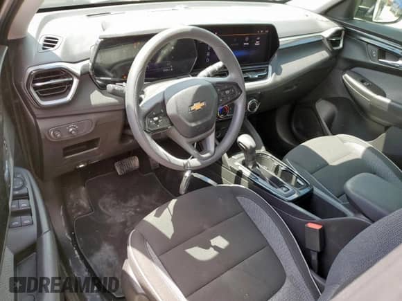 2025 Chevrolet TrailBlazer LT with VIN KL79MPSP0SB113501, listed as a Copart auction lot 64992615 with 2,684 mi miles and Clean title. Bid and sale history available at DreamBid. Image 8.