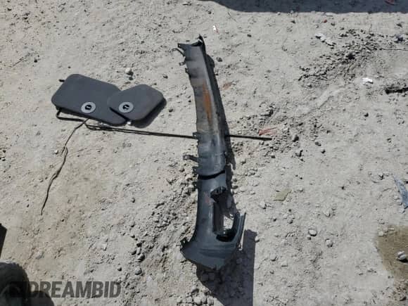 2004 Toyota Tacoma PreRunner with VIN 5TESN92N54Z322226, listed as a Copart auction lot 85106205 with 325,777 mi miles and Salvage title. Bid and sale history available at DreamBid. Image 12.