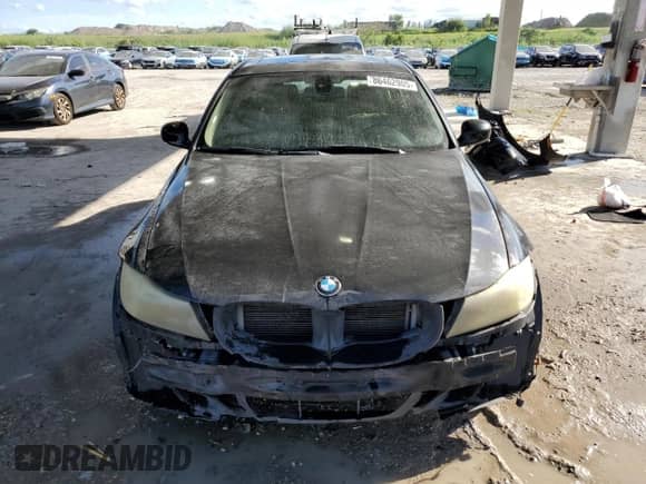 2011 BMW 3 Series 328i с VIN WBAPH7C53BA802270, выставлен на аукционе Copart как лот 86462905 с пробегом 194 407 миль миль и Списание • Salvage title. История ставок и продаж доступна на DreamBid. Изображение 5.