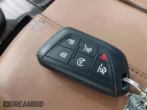 2022 Cadillac Escalade Premium Luxury с VIN 1GYS4CKL1NR121445, выставлен на аукционе IAAI как лот 42967750 с пробегом 60 717 миль миль и . История ставок и продаж доступна на DreamBid. Изображение 11.