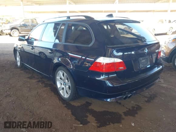 2010 BMW 5 Series 535i xDrive с VIN WBAPT7C55AC237523, выставлен на аукционе IAAI как лот 43397009 с пробегом 178 942 миль миль и . История ставок и продаж доступна на DreamBid. Изображение 3.