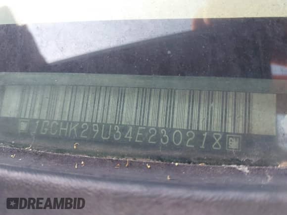 2004 Chevrolet Silverado 2500HD LS with VIN 1GCHK29U34E230218, listed as a IAAI auction lot 42381157 with 124,136 mi miles and . Bid and sale history available at DreamBid. Image 9.