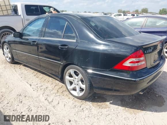 2007 Mercedes-Benz C 230 Sport with VIN WDBRF52H27F845492, listed as a IAAI auction lot 43337859 with 177,503 mi miles and . Bid and sale history available at DreamBid. Image 3.