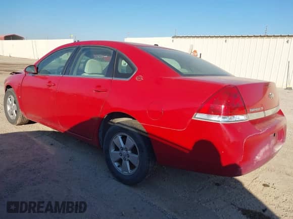 2008 Chevrolet Impala LT z VIN 2G1WT55K389116067, wystawiony jako IAAI lot #43309121 z przebiegiem 153 556 mil mil oraz . Historia ofert i sprzedaży dostępna na DreamBid. Obrazek 3.