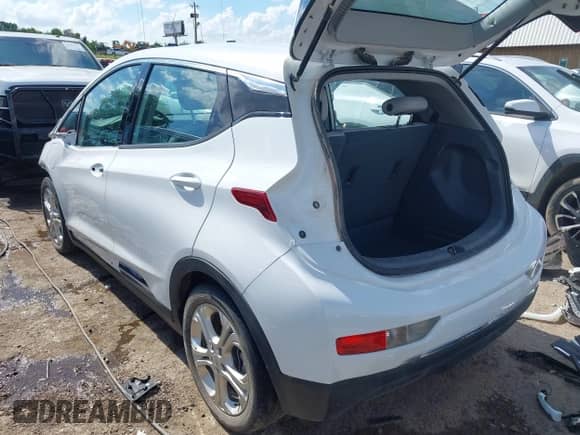 2020 Chevrolet Bolt EV LT с VIN 1G1FW6S02L4104942, выставлен на аукционе IAAI как лот 42582073 с пробегом 21 311 миль миль и . История ставок и продаж доступна на DreamBid. Изображение 3.