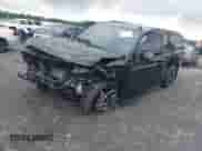 2023 Chevrolet Suburban RST z VIN 1GNSKEKD0PR497550, wystawiony jako IAAI lot #42639277 z przebiegiem 25 111 mil mil oraz . Historia ofert i sprzedaży dostępna na DreamBid. Obrazek 18.