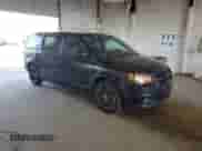 2018 Dodge Grand Caravan SE with VIN 2C4RDGBGXJR162367, listed as a Copart auction lot 80071825 with 130,111 mi miles and Salvage title. Bid and sale history available at DreamBid. Image 4.