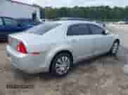 2010 Chevrolet Malibu 1LT с VIN 1G1ZC5E04AF215912, выставлен на аукционе IAAI как лот 43285326 с пробегом 250 053 миль миль и . История ставок и продаж доступна на DreamBid. Изображение 4.