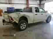 2021 Ram 1500 Tradesman z VIN 1C6RR6FG3MS551075, wystawiony jako Copart lot #63052895 z przebiegiem 71 000 mil mil oraz Szkoda całkowita • Salvage title. Historia ofert i sprzedaży dostępna na DreamBid. Obrazek 3.