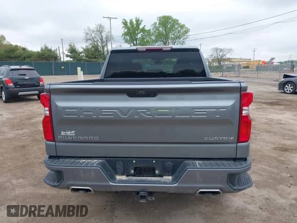 2020 Chevrolet Silverado 1500 Custom с VIN 1GCUYBEF8LZ201826, выставлен на аукционе IAAI как лот 42266906 с пробегом 81 048 миль миль и . История ставок и продаж доступна на DreamBid. Изображение 16.