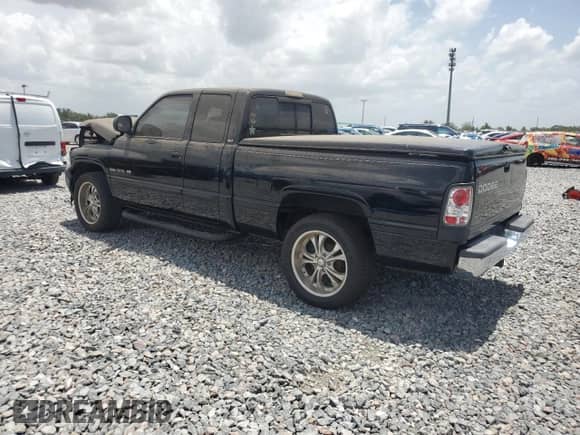 2001 Dodge 1500 with VIN 3B7HC13Y81G782823, listed as a Copart auction lot 66444165 with 103,677 mi miles and Non repairable. Bid and sale history available at DreamBid. Image 2.
