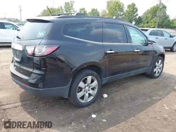 2017 Chevrolet Traverse LT с VIN 1GNKRGKD1HJ303891, выставлен на аукционе IAAI как лот 43160432 с пробегом 172 787 миль миль и . История ставок и продаж доступна на DreamBid. Изображение 4.