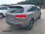 2017 Kia Sorento EX z VIN 5XYPHDA54HG205187, wystawiony jako IAAI lot #42894138 z przebiegiem 156 806 mil mil oraz . Historia ofert i sprzedaży dostępna na DreamBid. Obrazek 4.