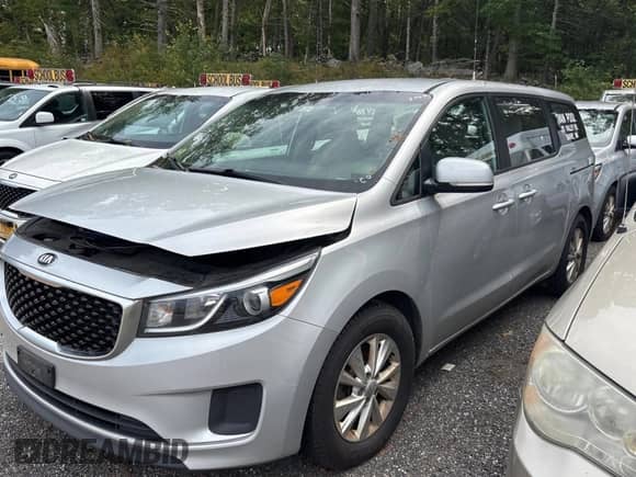 2018 Kia Sedona L with VIN KNDMA5C11J6400714, listed as a Copart auction lot 81249825 with 206,363 mi miles and Clean title. Bid and sale history available at DreamBid. Image 2.
