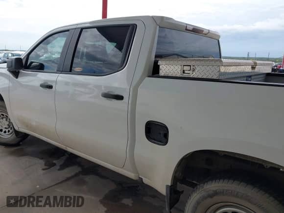 2019 Chevrolet Silverado 1500 Work Truck with VIN 3GCPWAEF5KG253667, listed as a IAAI auction lot 42337138 with 138,887 mi miles and . Bid and sale history available at DreamBid. Image 14.