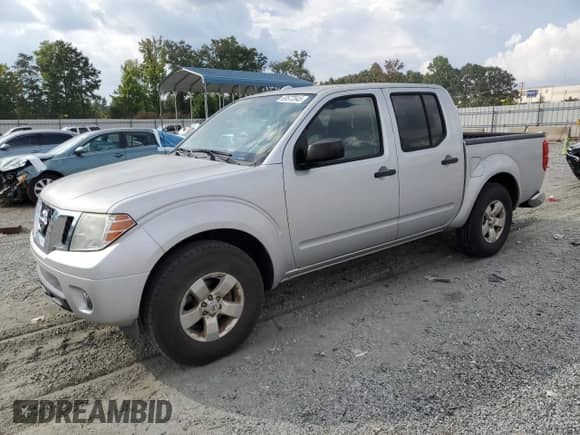 2012 Nissan Frontier SV with VIN 1N6AD0ER3CC438916, listed as a Copart auction lot 69572045 with 197,654 mi miles and Salvage title. Bid and sale history available at DreamBid. Image 1.