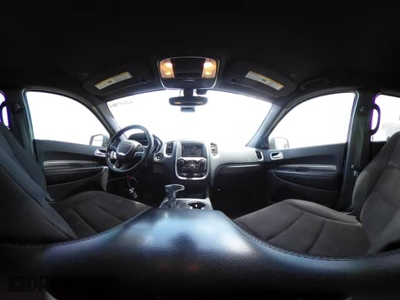 2019 Dodge Durango SXT z VIN 1C4RDHAG5KC598416, wystawiony jako IAAI lot #42845862 z przebiegiem 133 460 mil mil oraz . Historia ofert i sprzedaży dostępna na DreamBid. Obrazek 18.