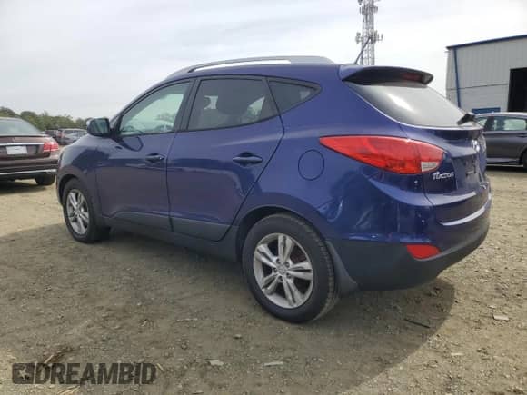2012 Hyundai Tucson Limited with VIN KM8JUCACXCU542315, listed as a Copart auction lot 81955185 with 146,220 mi miles and Clean title. Bid and sale history available at DreamBid. Image 2.