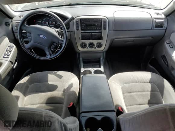 2005 Ford Explorer XLT with VIN 1FMZU63E35ZA10350, listed as a Copart auction lot 65641985 with 224,401 mi miles and Clean title. Bid and sale history available at DreamBid. Image 8.