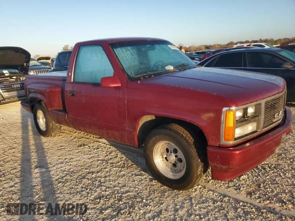 1989 GMC Sierra 1500 z VIN 1GTDC14HXKZ548889, wystawiony jako Copart lot #74876684 z przebiegiem 205 365 mil mil oraz Szkoda całkowita • Salvage title. Historia ofert i sprzedaży dostępna na DreamBid. Obrazek 4.