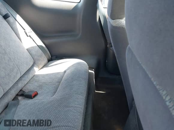 1998 Dodge Neon Highline с VIN 1B3ES42C5WD642473, выставлен на аукционе IAAI как лот 42362248 с пробегом 155 754 миль миль и . История ставок и продаж доступна на DreamBid. Изображение 8.