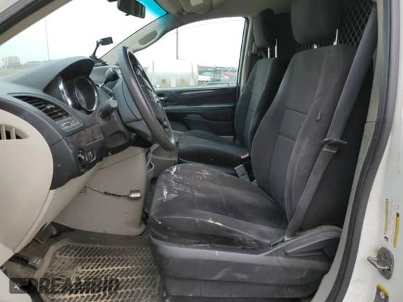 2011 Dodge Caravan with VIN 2D4JN1AG4BR722929, listed as a Copart auction lot 64454644 with 250,240 mi miles and Salvage title. Bid and sale history available at DreamBid. Image 7.