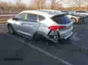 2018 Hyundai Tucson SEL z VIN KM8J3CA48JU762268, wystawiony jako IAAI lot #41304445 z przebiegiem 71 958 mil mil oraz . Historia ofert i sprzedaży dostępna na DreamBid. Obrazek 3.