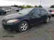2007 Toyota Camry LE с VIN 4T1BK46K37U053955, выставлен на аукционе Copart как лот 84611385 с пробегом 246 833 миль миль и Списание • Salvage title. История ставок и продаж доступна на DreamBid. Изображение 1.