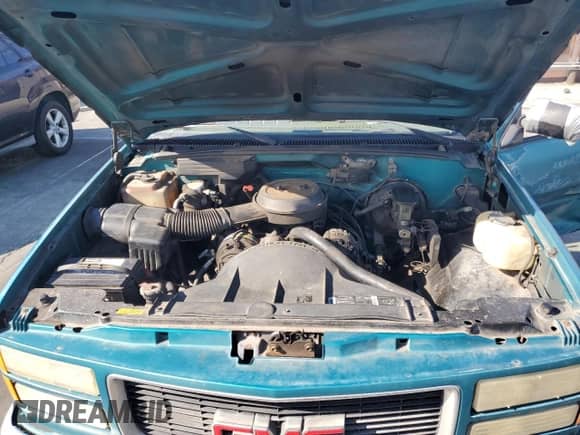 1994 GMC Sierra 1500 z VIN 1GTEC14Z4RZ523395, wystawiony jako Copart lot #83845725 z przebiegiem 322 231 mil mil oraz Szkoda całkowita • Salvage title. Historia ofert i sprzedaży dostępna na DreamBid. Obrazek 11.