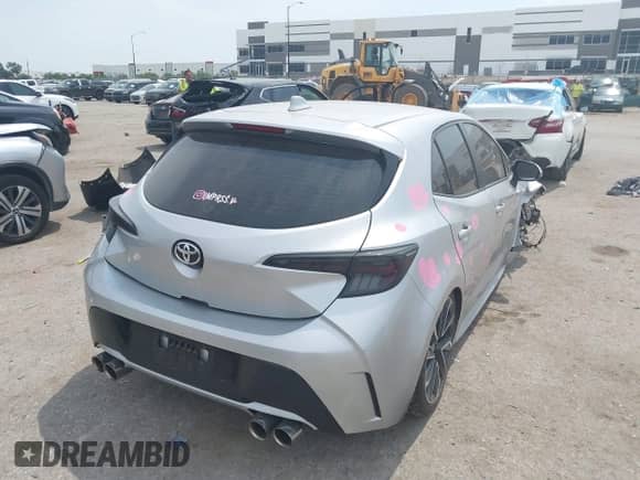 2021 Toyota Corolla XSE с VIN JTNC4MBE2M3133425, выставлен на аукционе IAAI как лот 43144350 с пробегом 77 358 миль миль и . История ставок и продаж доступна на DreamBid. Изображение 4.