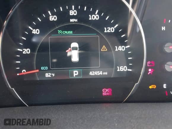 2016 Kia Sorento SXL with VIN 5XYPK4A53GG033928, listed as a IAAI auction lot 42639686 with 42,454 mi miles and . Bid and sale history available at DreamBid. Image 16.