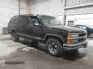 1997 Chevrolet Suburban с VIN 3GNEC16R6VG177641, выставлен на аукционе IAAI как лот 42146780 с пробегом 263 676 миль миль и . История ставок и продаж доступна на DreamBid. Изображение 1.