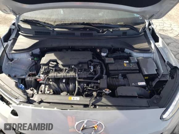 2023 Hyundai Kona SE with VIN KM8K2CAB3PU049289, listed as a Copart auction lot 82105704 with 8,754 mi miles and Salvage title. Bid and sale history available at DreamBid. Image 13.