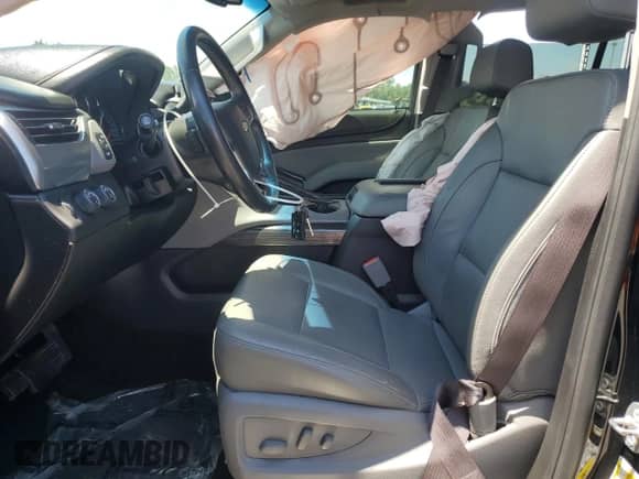 2017 Chevrolet Tahoe LT z VIN 1GNSKBKC9HR229720, wystawiony jako Copart lot #67423585 z przebiegiem 115 540 mil mil oraz Szkoda całkowita • Salvage title. Historia ofert i sprzedaży dostępna na DreamBid. Obrazek 7.