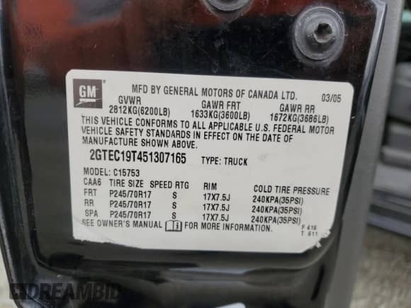 2005 GMC Sierra 1500 SLE с VIN 2GTEC19T451307165, выставлен на аукционе Copart как лот 56065925 с пробегом 205 883 миль миль и Списание • Salvage title. История ставок и продаж доступна на DreamBid. Изображение 12.