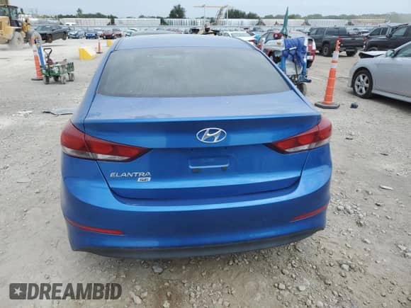 2018 Hyundai Elantra SE z VIN 5NPD74LF2JH343496, wystawiony jako Copart lot #68675144 z przebiegiem 69 227 mil mil oraz Szkoda całkowita • Salvage title. Historia ofert i sprzedaży dostępna na DreamBid. Obrazek 6.