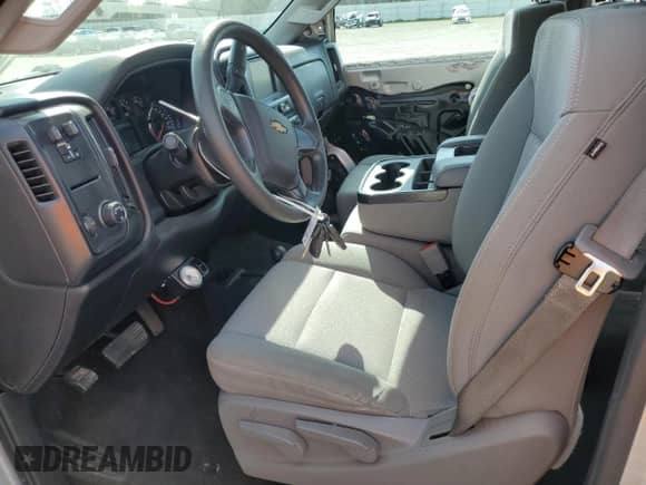 2016 Chevrolet Silverado 2500HD Work Truck z VIN 1GC1KUE85GF300886, wystawiony jako Copart lot #48476585 z przebiegiem 113 934 mil mil oraz Szkoda całkowita • Salvage title. Historia ofert i sprzedaży dostępna na DreamBid. Obrazek 7.