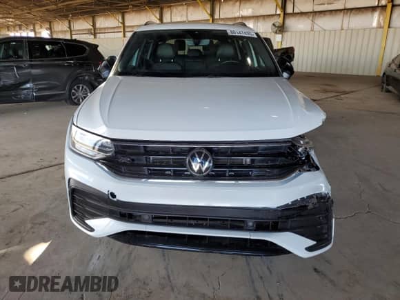 2022 Volkswagen Tiguan SE R-Line Black с VIN 3VVCB7AX5NM070935, выставлен на аукционе Copart как лот 80147435 с пробегом 64 700 миль миль и Списание • Salvage title. История ставок и продаж доступна на DreamBid. Изображение 5.