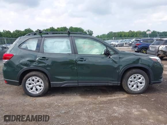 2022 Subaru Forester z VIN JF2SKACC9NH446107, wystawiony jako IAAI lot #42579560 z przebiegiem 38 405 mil mil oraz . Historia ofert i sprzedaży dostępna na DreamBid. Obrazek 13.
