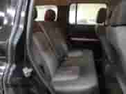 2009 Chevrolet HHR 1LT z VIN 3GNCA23B49S511825, wystawiony jako Copart lot #71018294 z przebiegiem 203 547 mil mil oraz Czysty tytuł • Clean title. Historia ofert i sprzedaży dostępna na DreamBid. Obrazek 10.